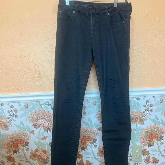 MIA Toothpick Skinny jeans. Size 6. Charcoal Gray - Picture 4 of 8